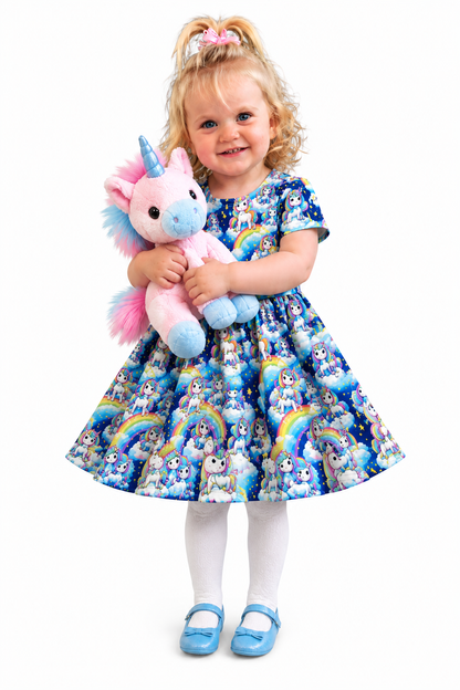 Blue Unicorn Short Sleeve Play Date Dress Stretch Knit m