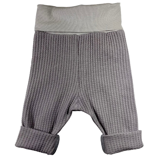 Pantalones de estar por casa para bebés Grow Along® de punto gofre neutro GRIS talla pequeña