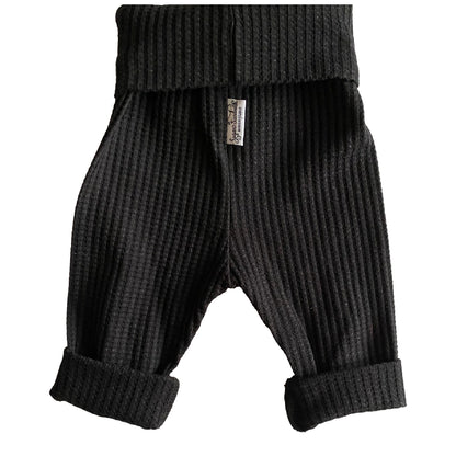 Pantalones de estar por casa para bebés Grow Along® de punto tipo gofre neutro NEGRO talla pequeña para niños pequeños