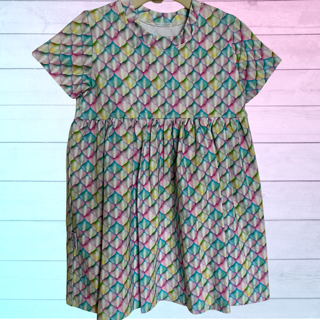 Mermaid Scales Pastel Rainbow Print Gathered Short Sleeve Play Dress Stretch Knit