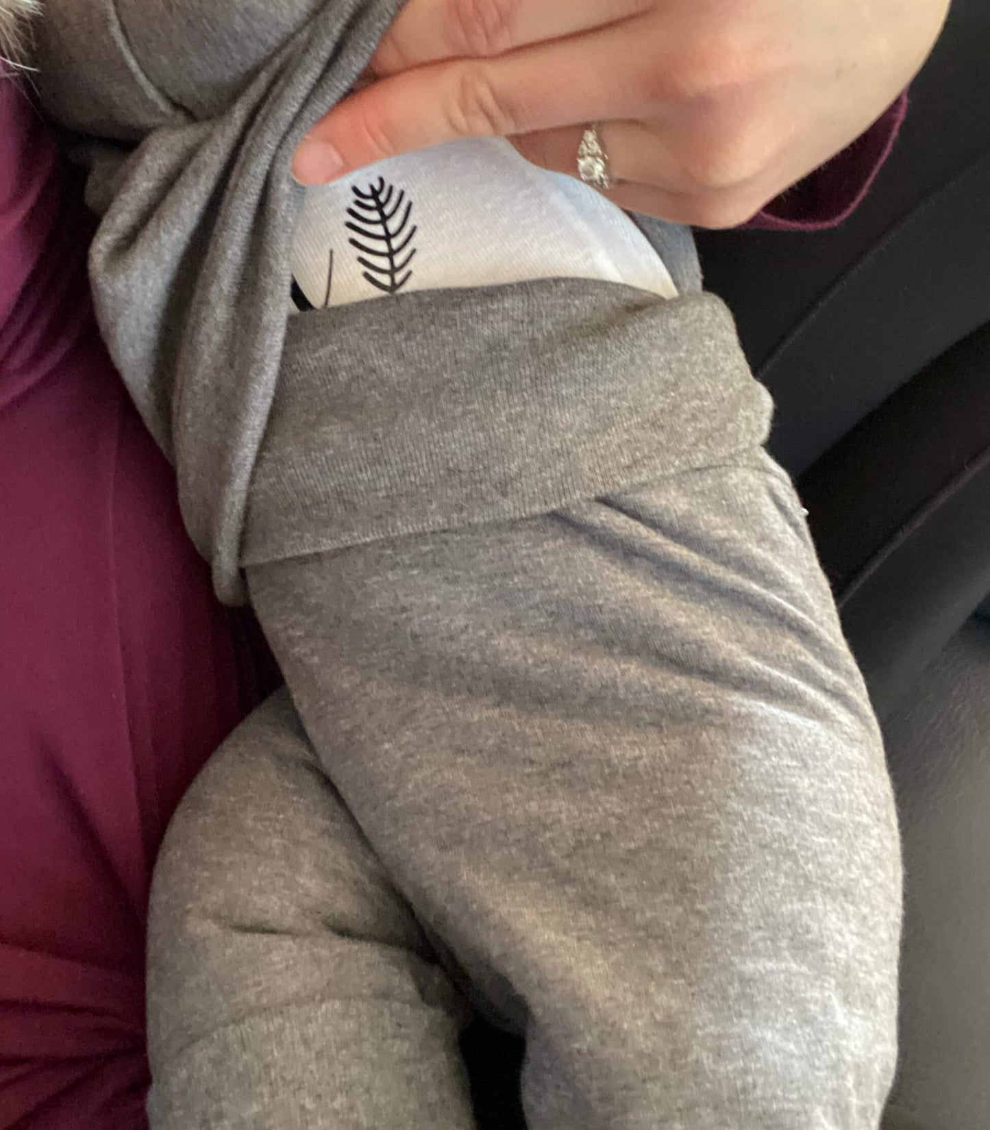 Pantalon de jogging bleu marine Growth Spurt, couleurs coordonnées de base